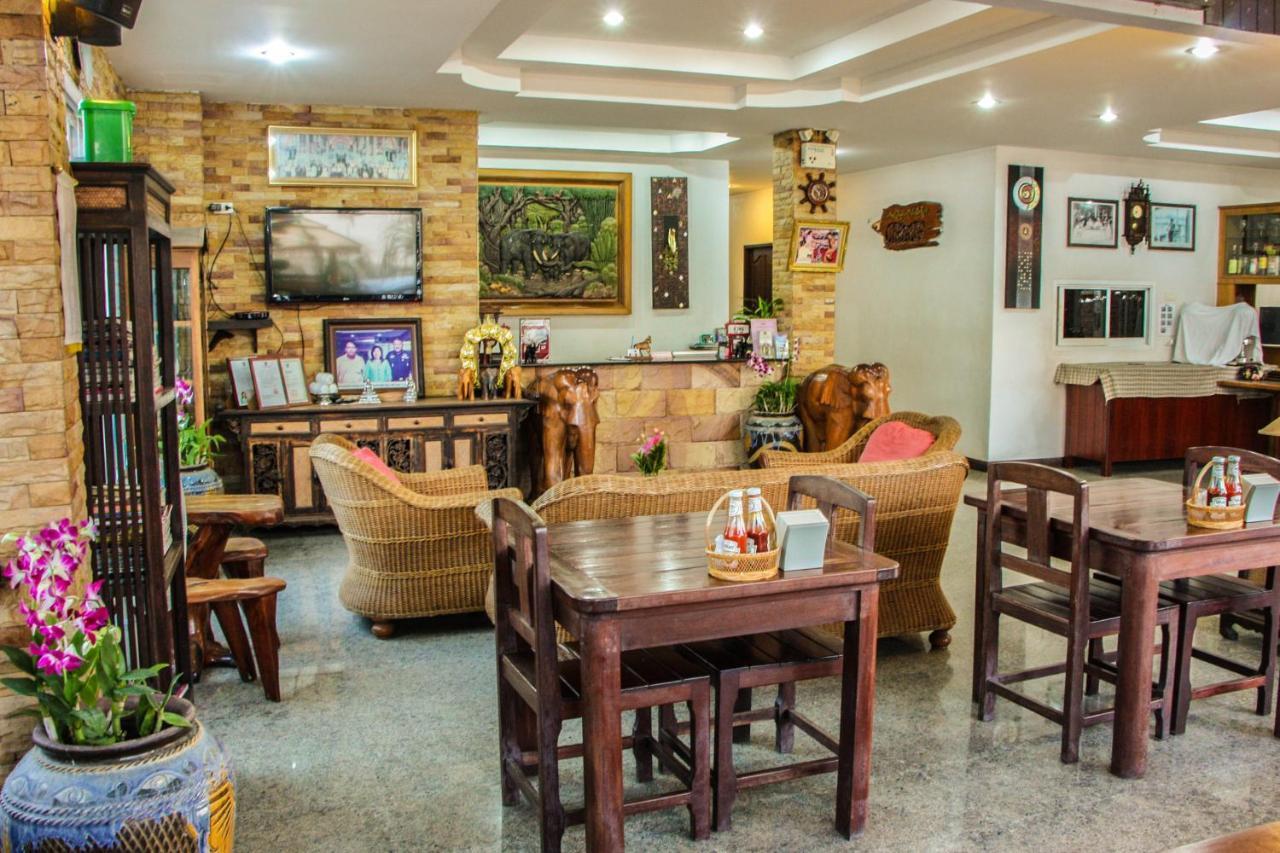 Iyara Hua Hin Lodge Экстерьер фото