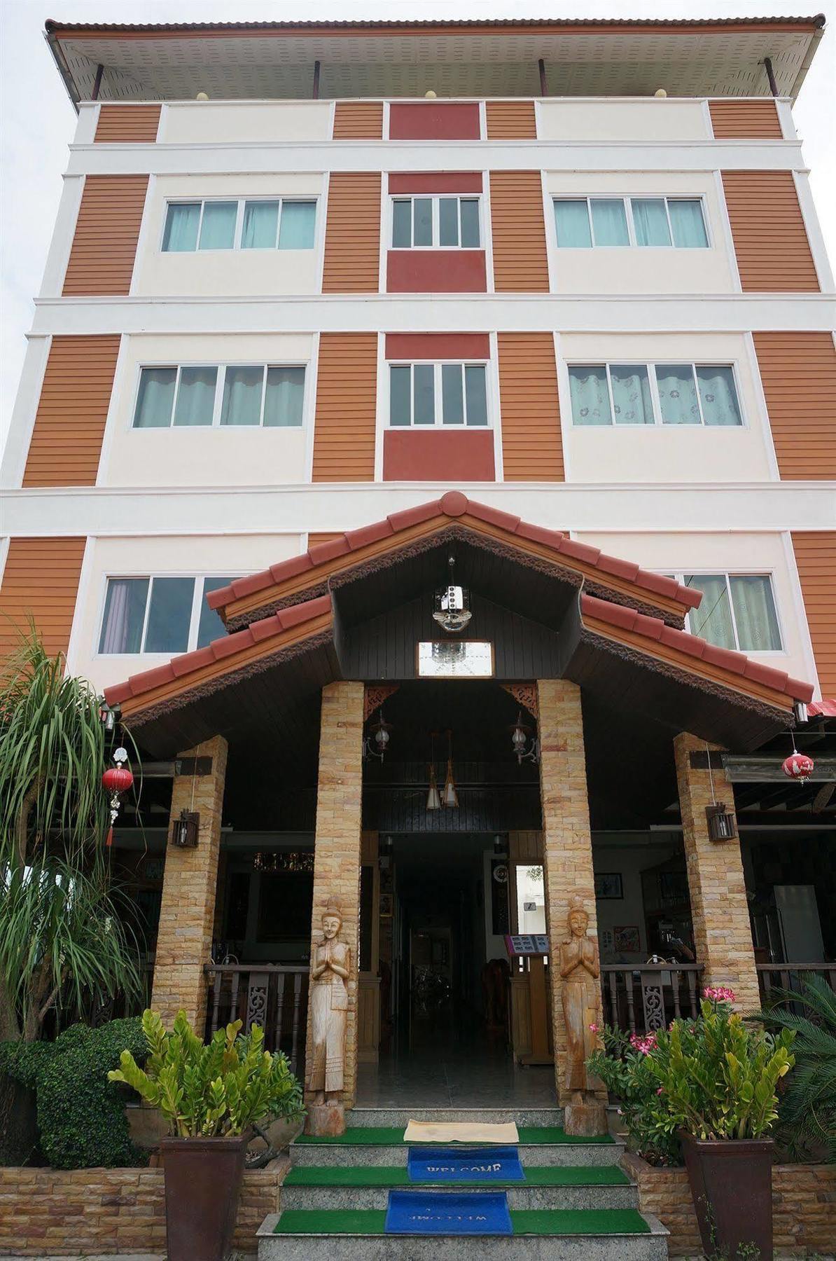 Iyara Hua Hin Lodge Экстерьер фото